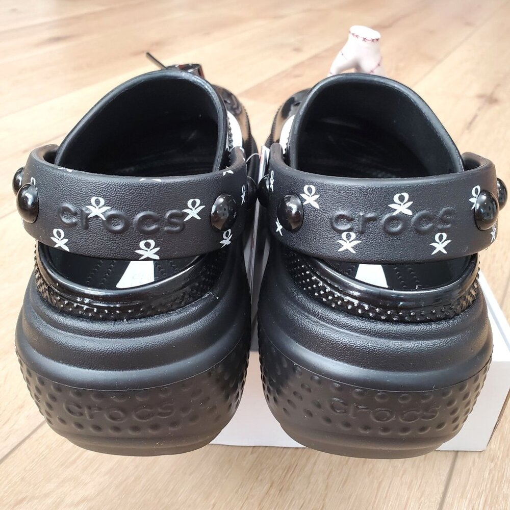 Crocs Wednesday Stomp Clog X Platform Addams Family Movie New Multiple Sizes - Picture 3 of 16